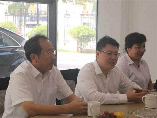 徐州市工商银行行长到AK网交流